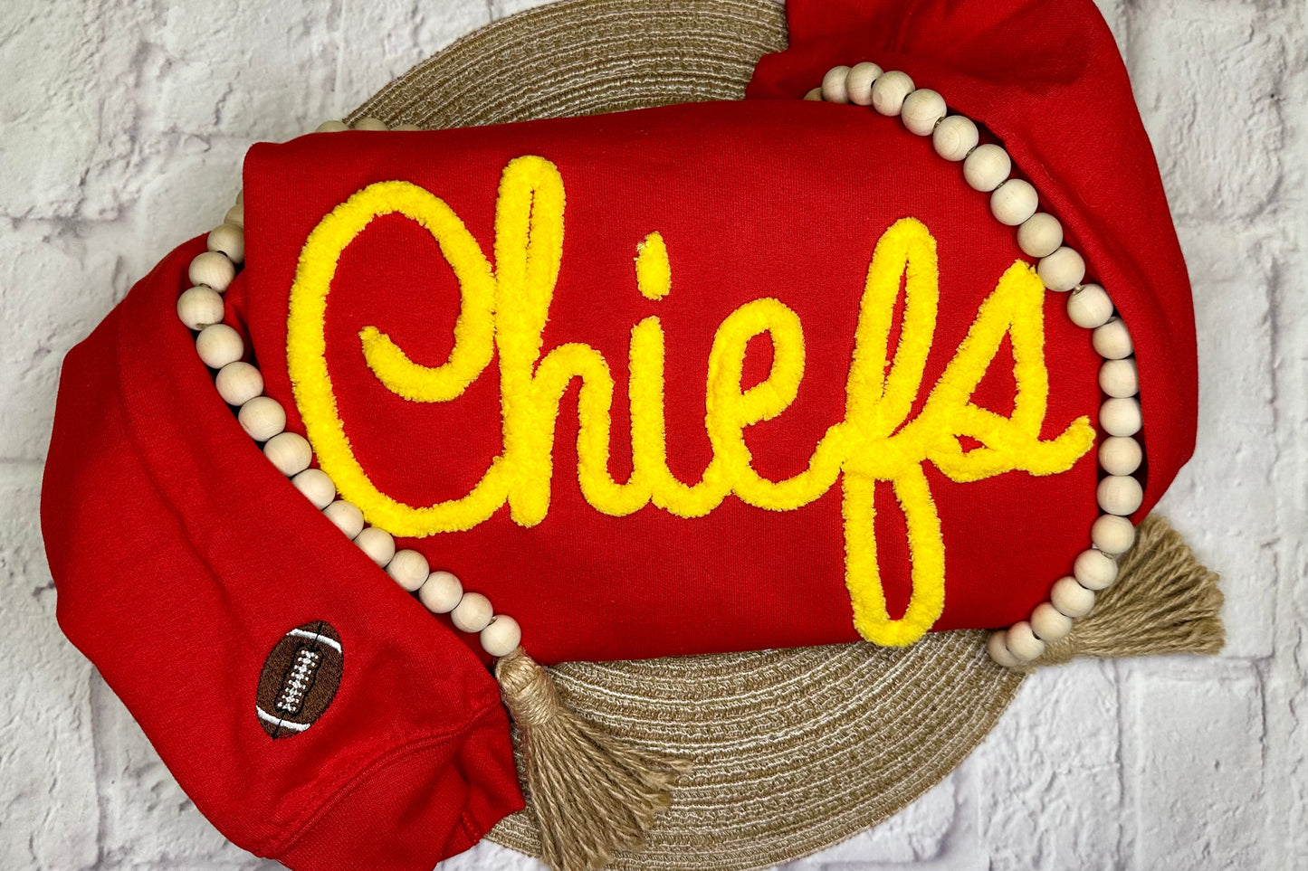 Chiefs Embroidered Chenille Yarn Crewneck with Embroidered Sleeve